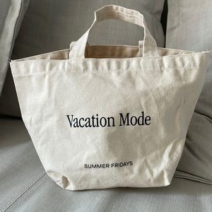 Summer Fridays vacation mode tote